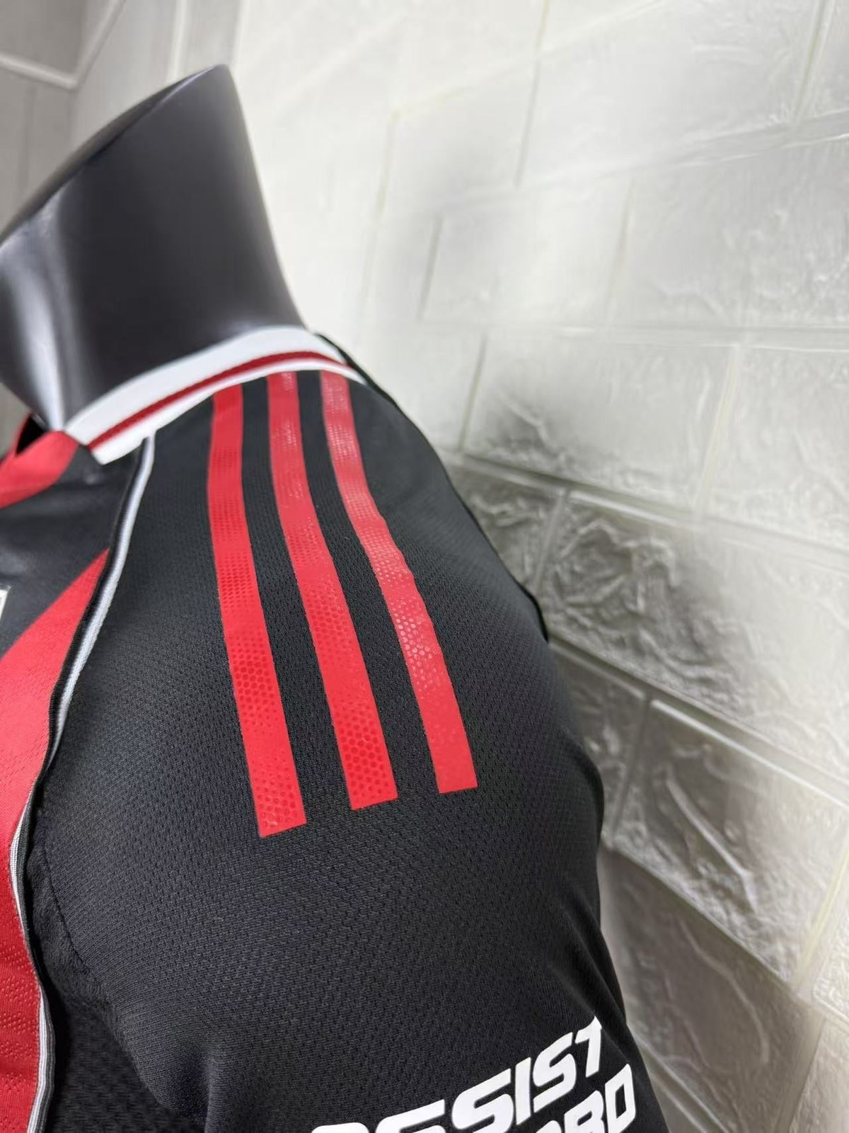 2025/26 River Plate Away Player Version Jersey -  Black Red Vertical Wide Stripe - White Red Striped V-Neck Collar - Betano White Sponsor