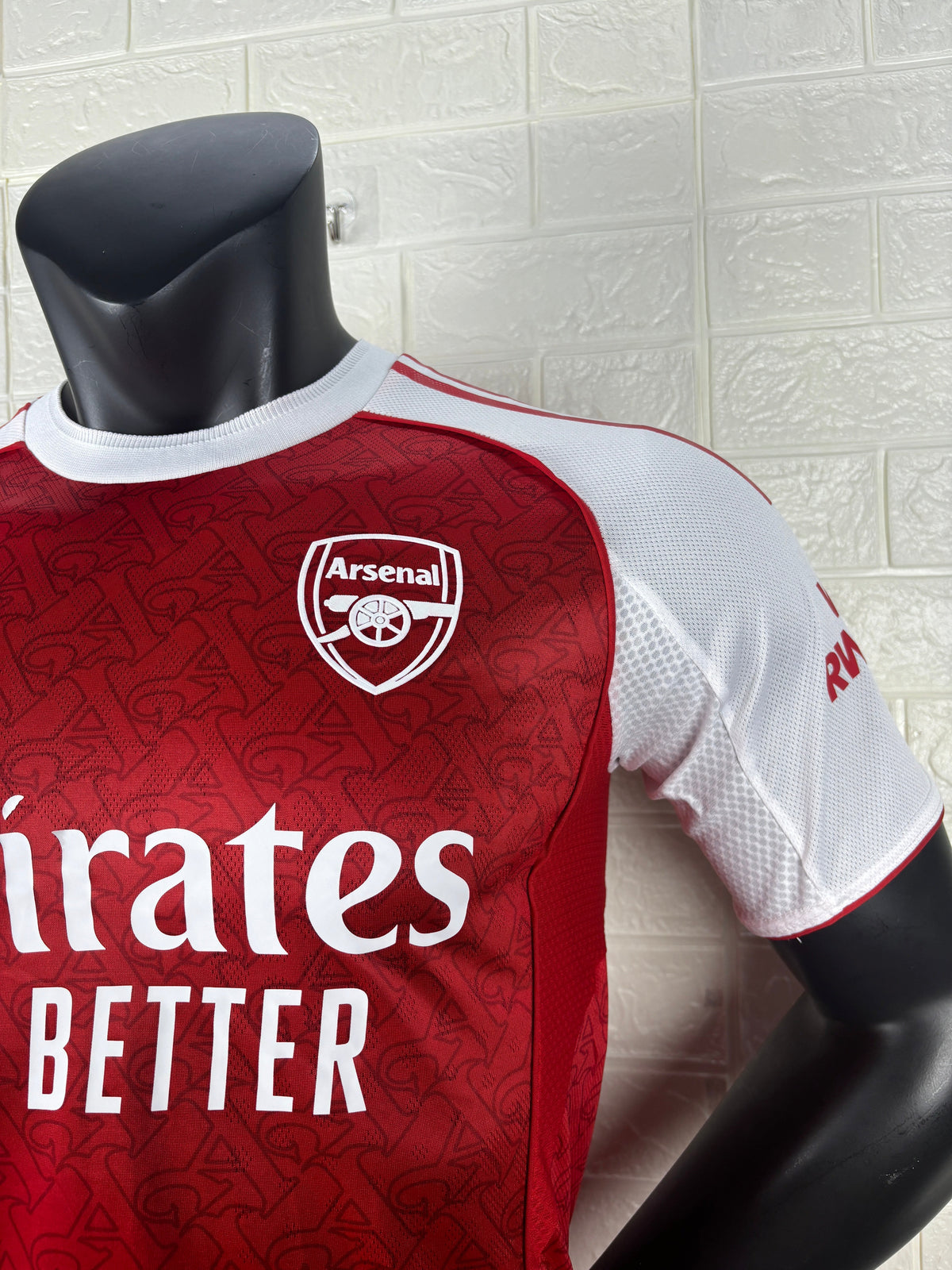 2025/26 Arsenal Home Player Version Jersey - Red Body White Sleeves Diamond Mesh Texture Red Side Seam Piping - White Three Stripes Left Chest - Arsenal Shield Crest Right Chest - Emirates Fly Better Principal Sponsor