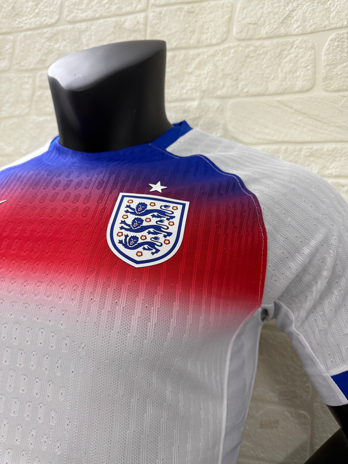 2025-26 England Home Player Version Jersey - Men's