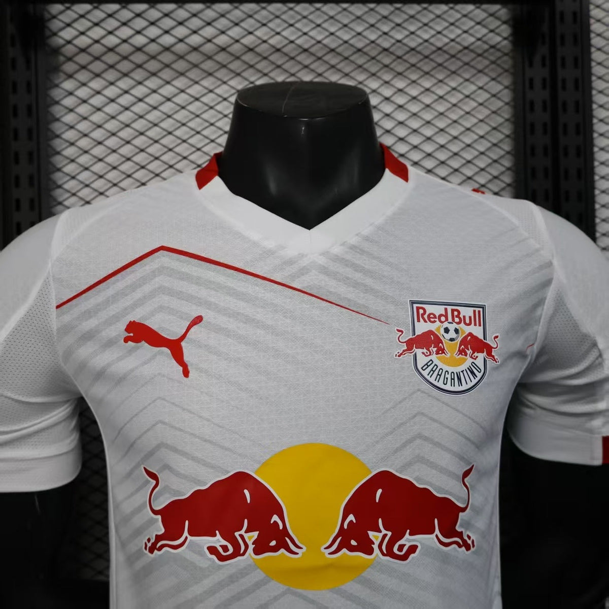 2025/26 Red Bull Bragantino Home Player Version Jersey -  White Silver Grey Large V-Shape Chevron Pattern - Red Bull Double Bull Yellow Sun Crest