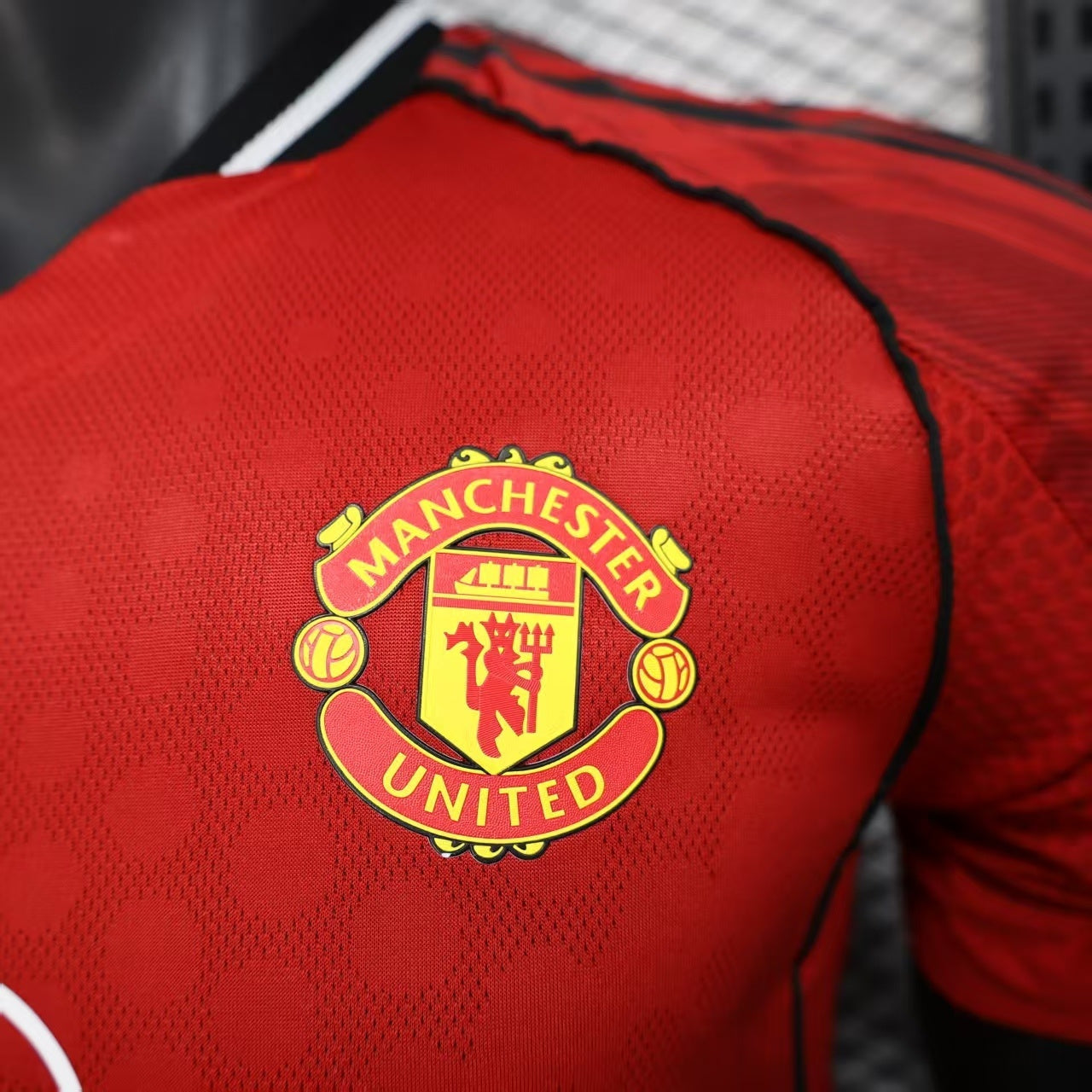2025-26 Manchester United Home Player Edition Jersey - Men