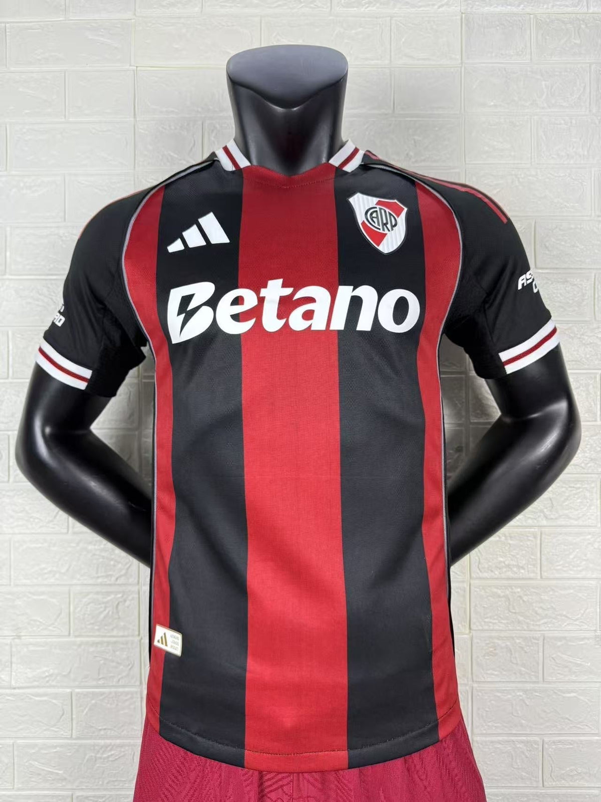 2025/26 River Plate Away Player Version Jersey -  Black Red Vertical Wide Stripe - White Red Striped V-Neck Collar - Betano White Sponsor