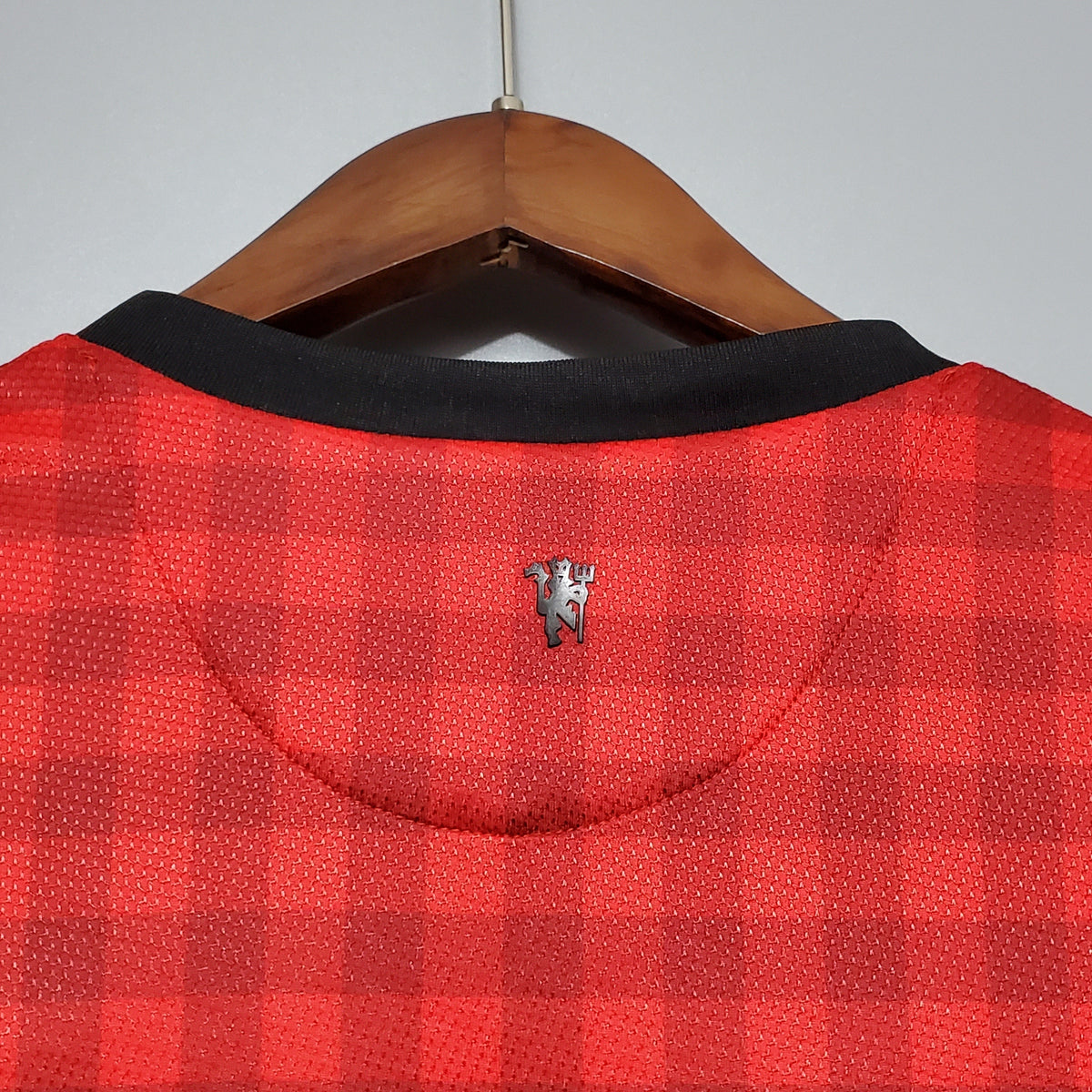 Manchester United 2012-13 Home Jersey – Red Nike AON Checkerboard Retro Football Shirt | Sir Alex Ferguson Last Season