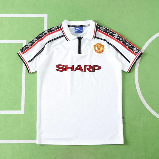 Manchester United Third Retro Fan Version Jersey 1998/99 – White Umbro SHARP Treble Season Football Shirt