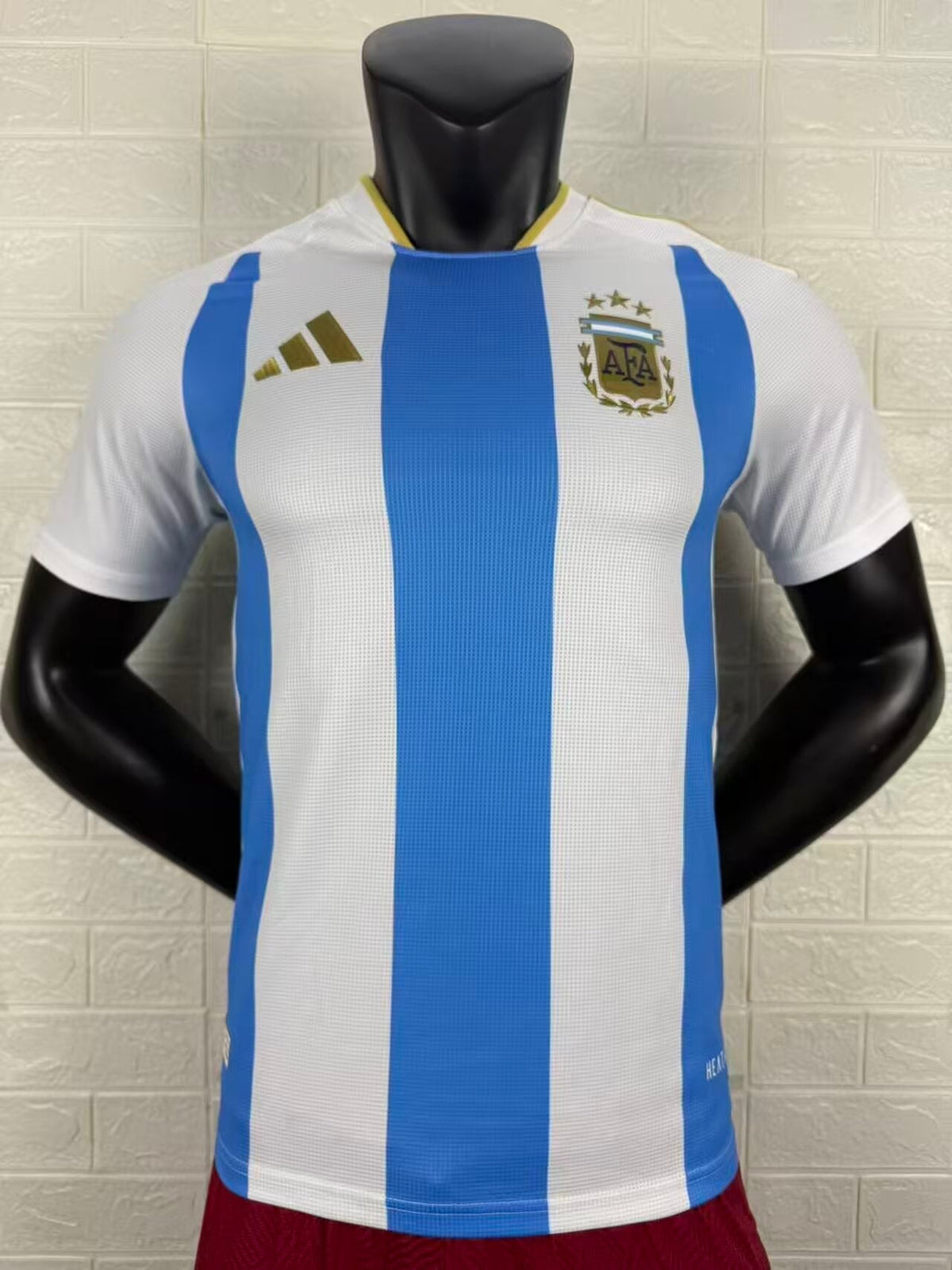 2025/26 Argentina Home Player Version Jersey - White Body Wide Sky Blue Central Vertical Stripe Fine Grid Texture Three Gold Stars Gold Collar Trim - Gold Three Stripes - AFA Square Crest