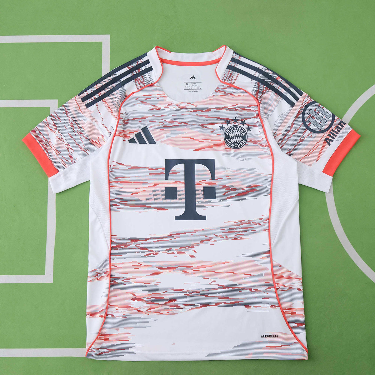 FC Bayern München Away Fan Jersey 2025/26 | Custom Name & Number