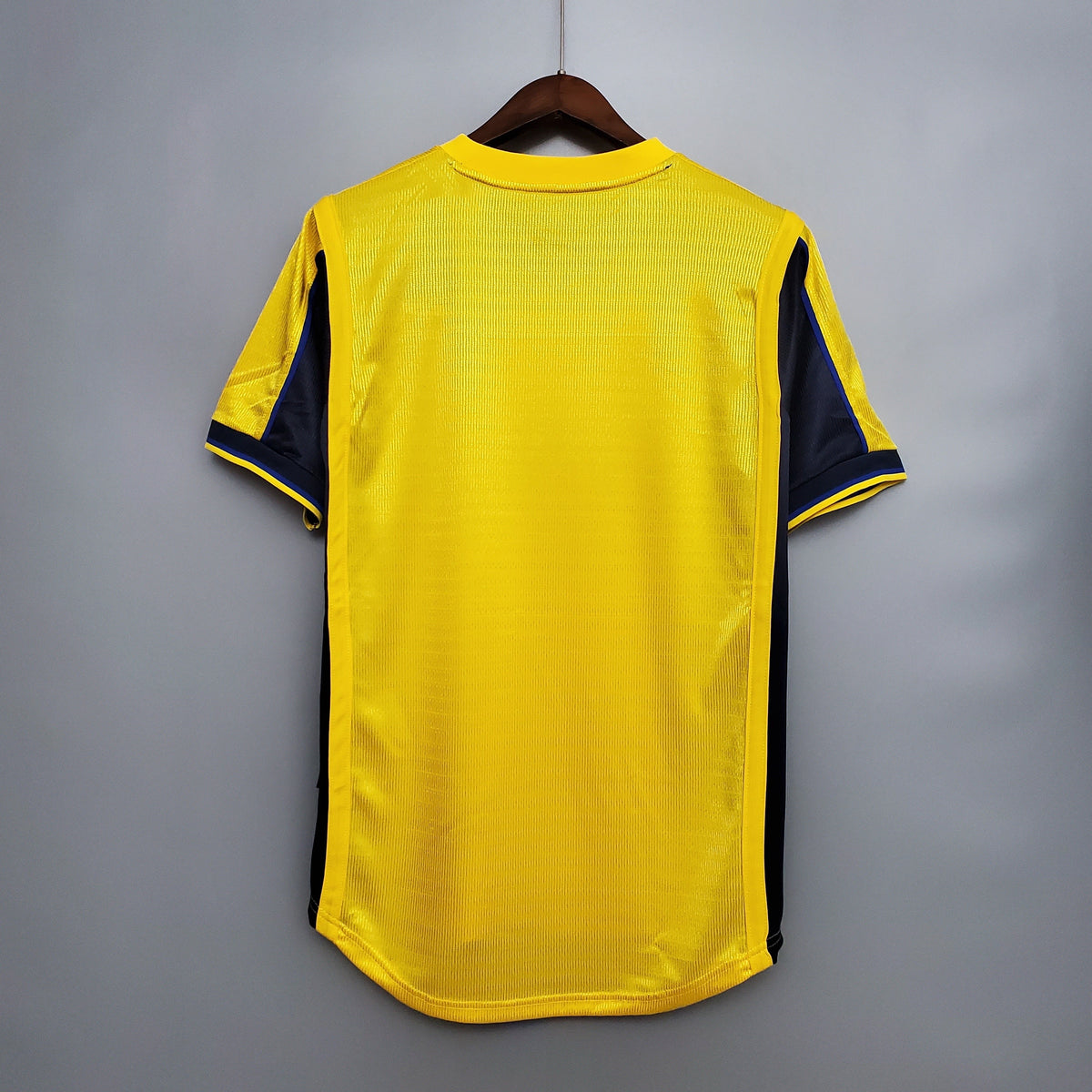 Arsenal 1999 - 01 Away Jersey